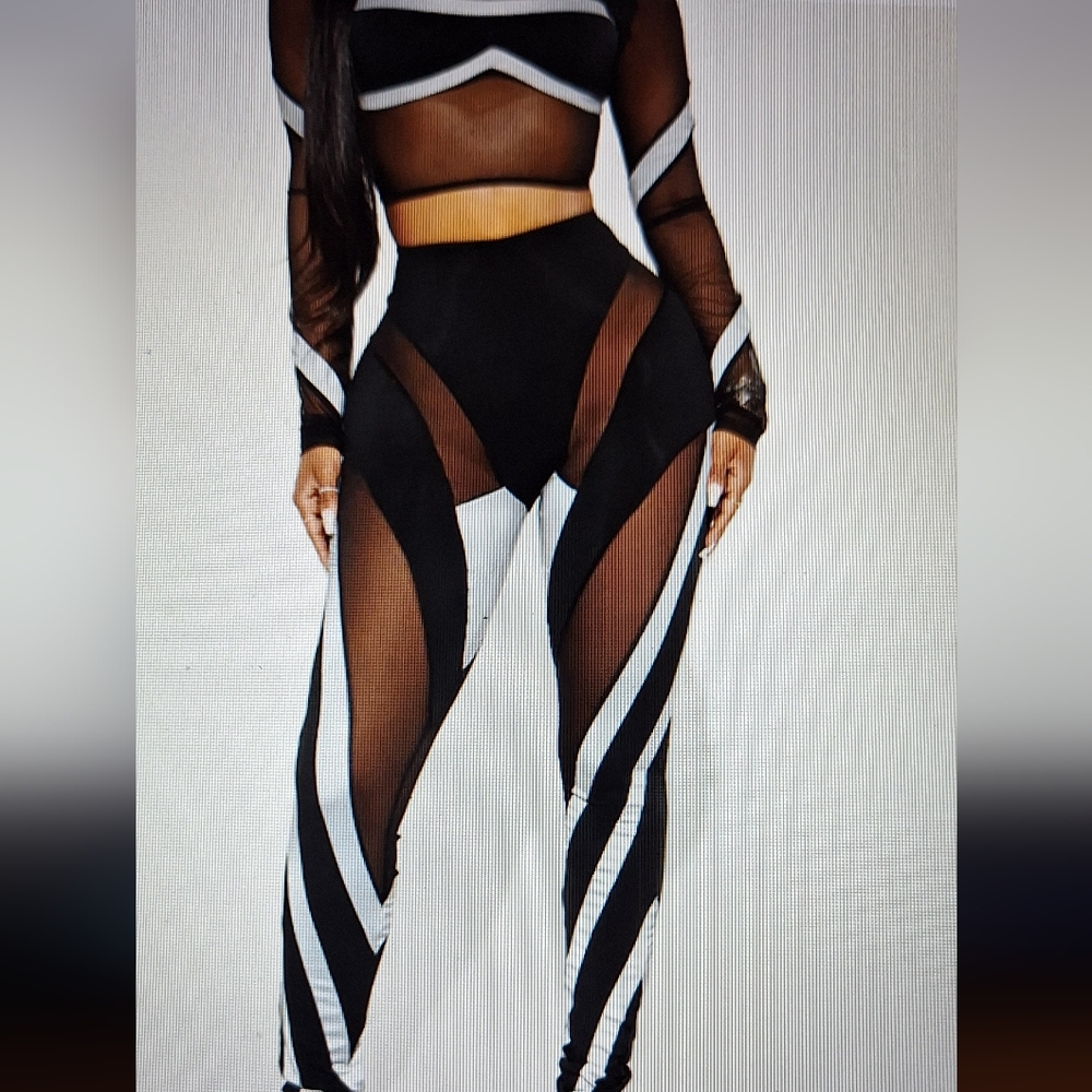Fashion Nova set small